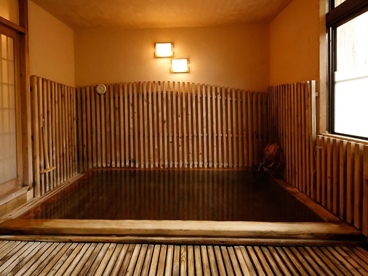 Ryokan 源泉掛け流しの宿albergo湯楽 Yugawara